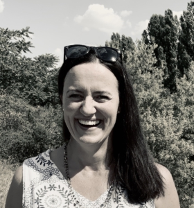 Ania Behr